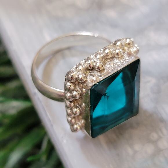 Teal Stone Statement rings, Sterling Silver Ring 0.72 Inch Stone, Size 8.75 - Picture 3 of 10
